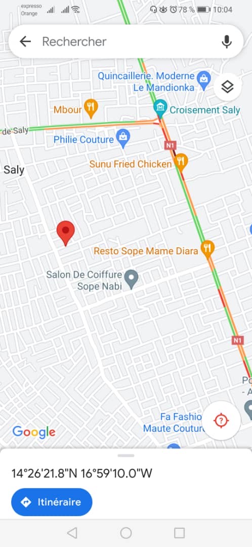 Terrain de 300 mètres carrés délibération à Saly carrefour