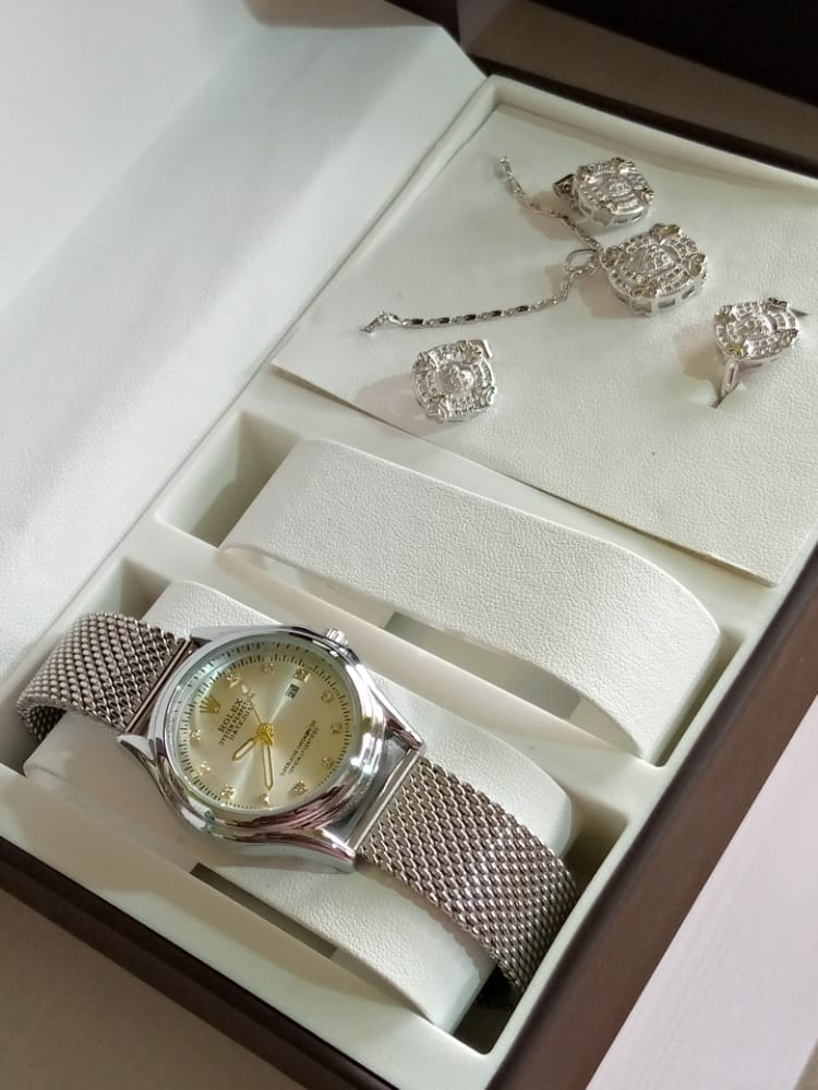 Montre + bijoux Dames Montre + bijoux Dames