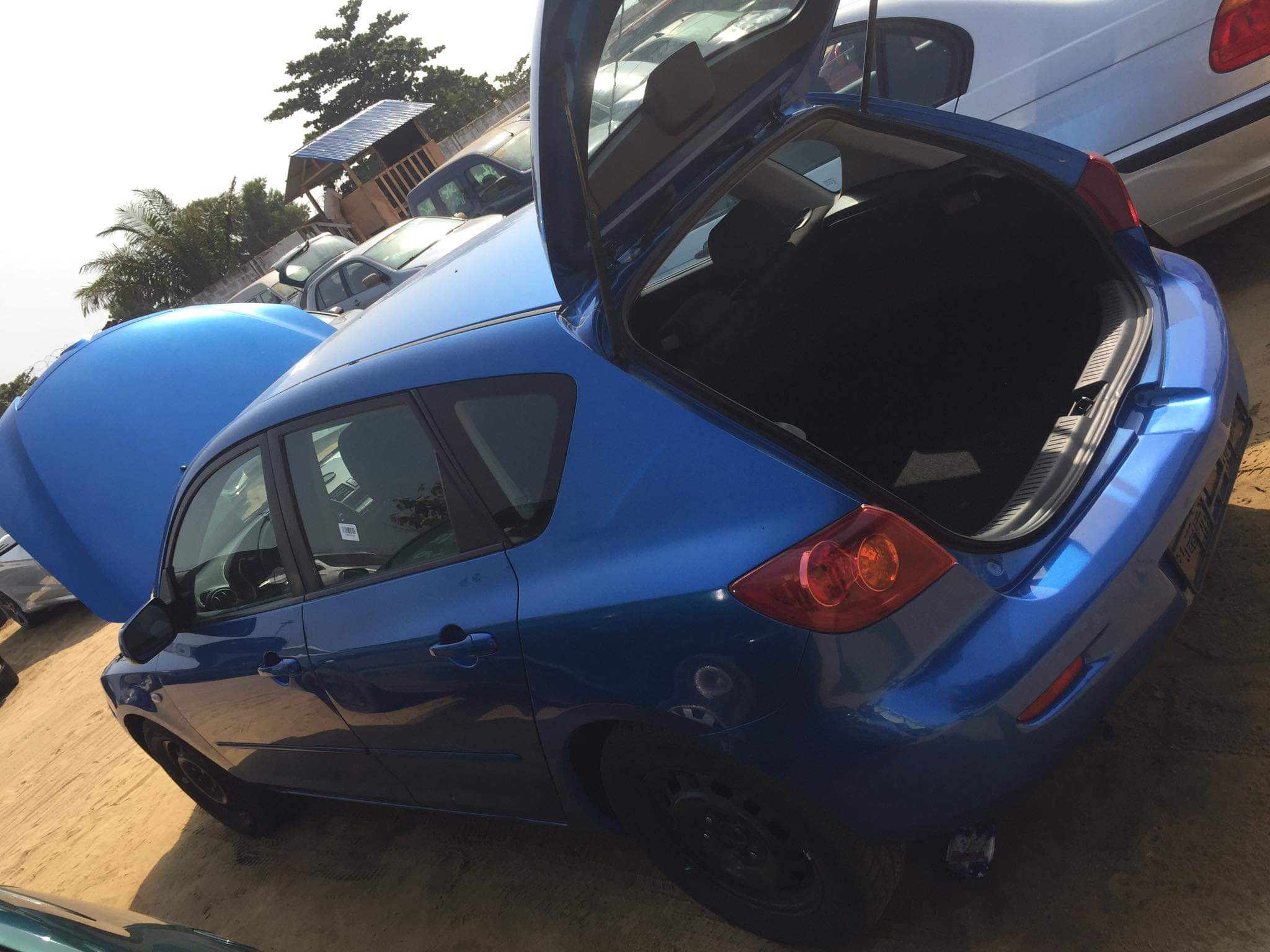 Mazda3 2005 transmission automatique intérieur tissu