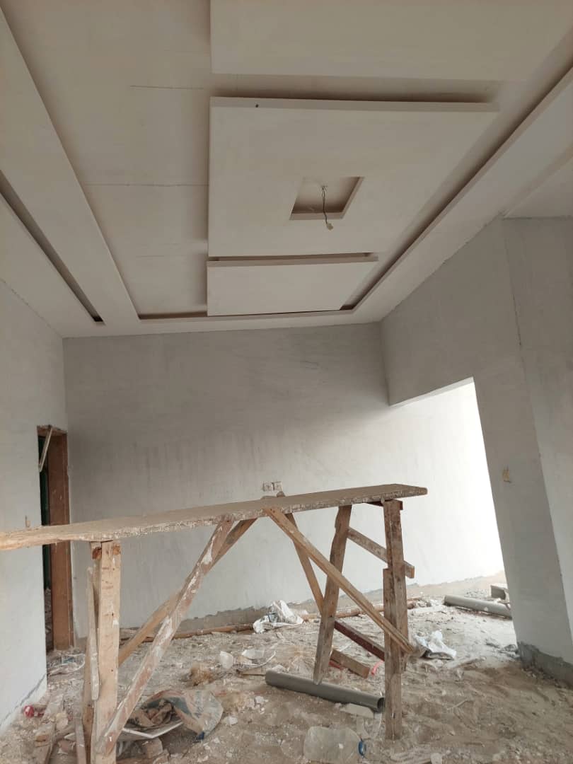 Vends de villa duplex à cocody rivera faya cité sir.