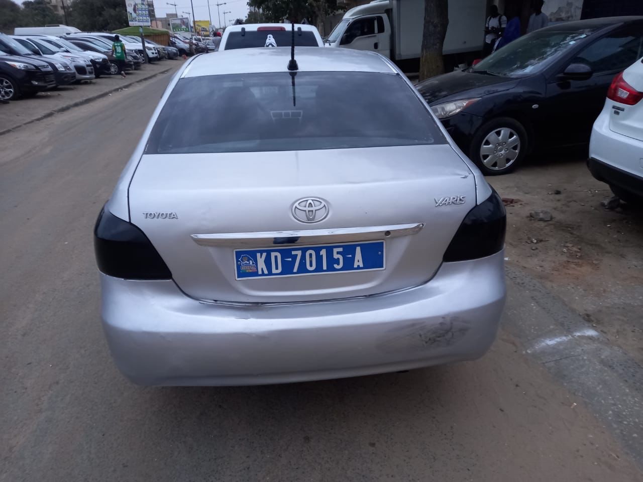 TOYOTA YARIS ANNÉE 2009