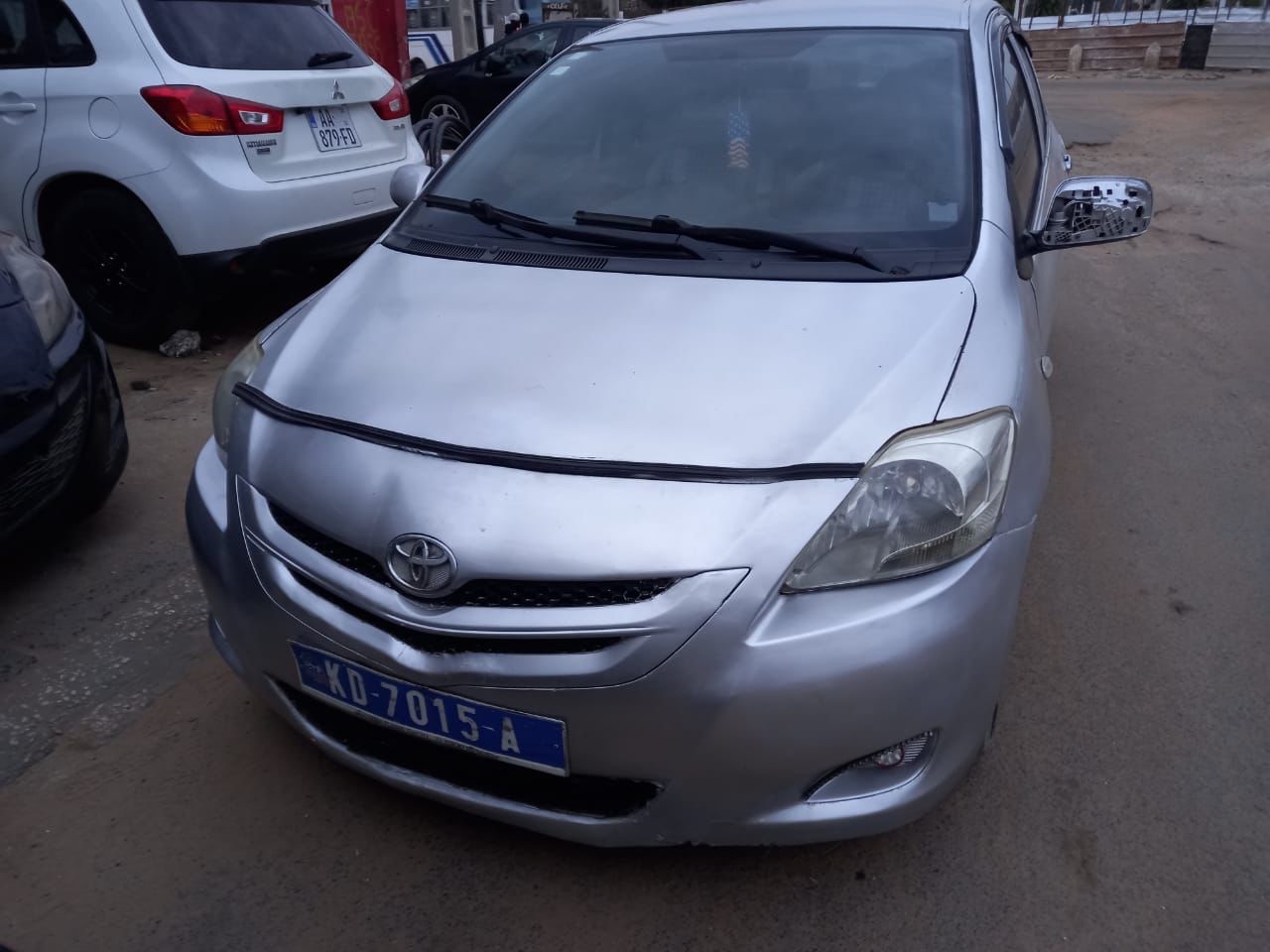 TOYOTA YARIS ANNÉE 2009