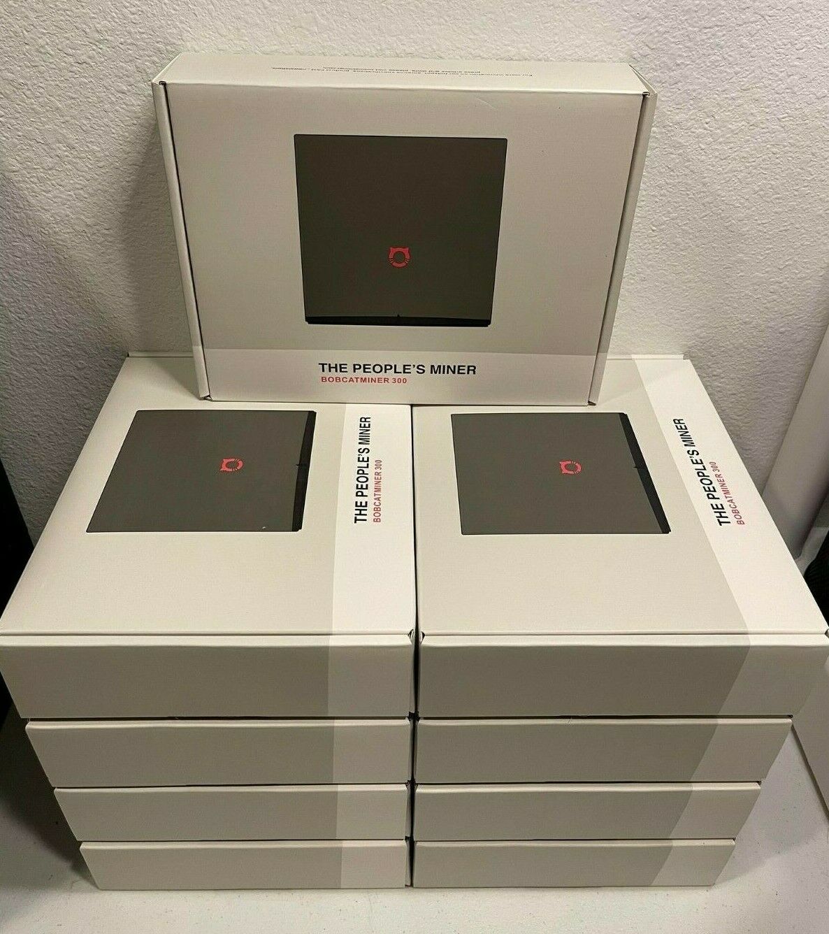 Selling New Latest Bobcat Miner 300 Helium Hotspot EU/US Available Selling New Latest Bobcat Miner 300 Helium Hotspot EU/US Available