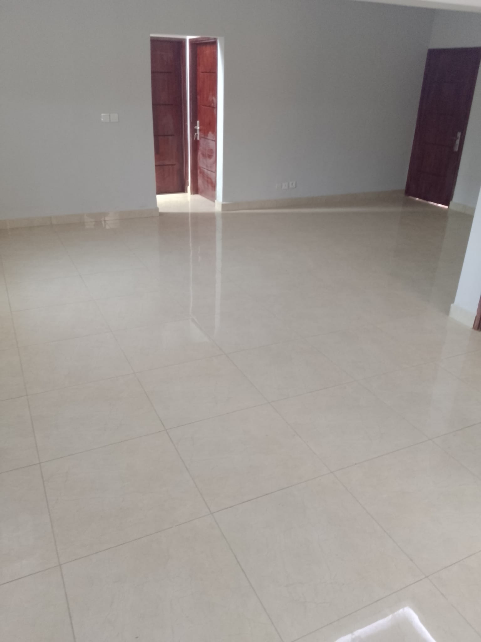 nous mettons en location un duplex neuf 5 pièces à la riviera st viateur nous mettons en location un duplex neuf 5 pièces à la riviera st viateur