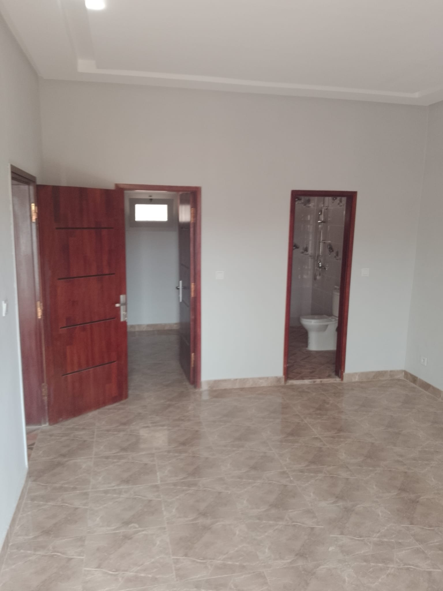 nous mettons en location un duplex neuf 5 pièces à la riviera st viateur nous mettons en location un duplex neuf 5 pièces à la riviera st viateur