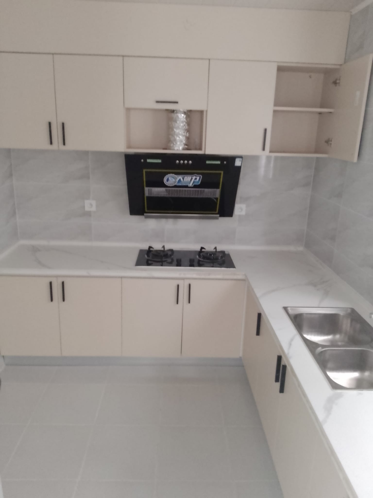 nous mettons en location des appartements 4 et 5 pièces à la riviera 3 nous mettons en location des appartements 4 et 5 pièces à la riviera 3