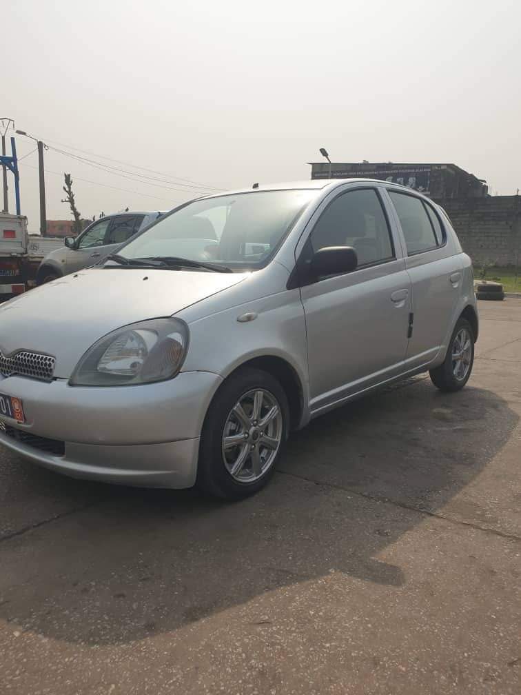 Toyota yaris 2002 boite automatique Toyota yaris 2002 boite automatique