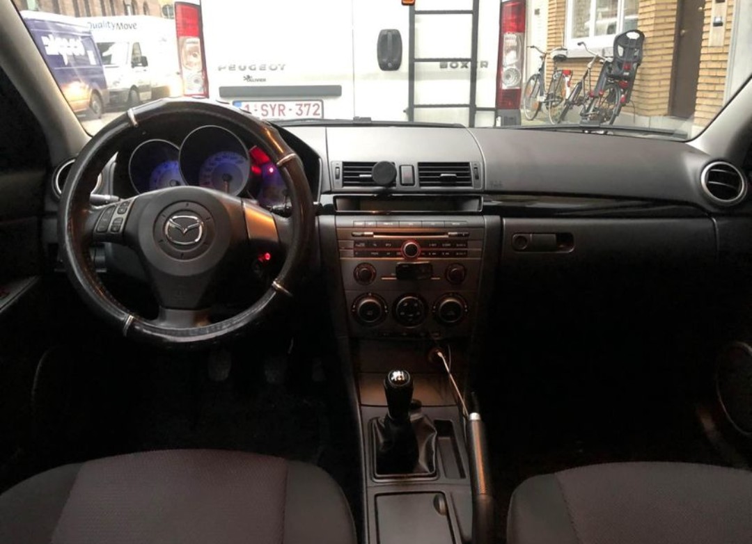 mazda 3