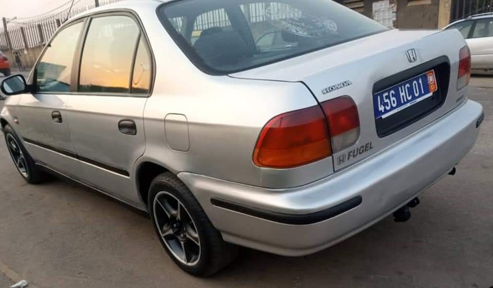 Honda civic boite manuelle 2000