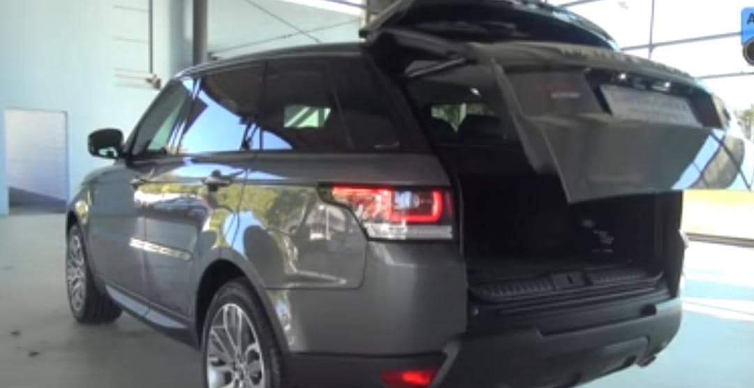 Une Rang Rover pour 5 Voyages gratuit Une Rang Rover pour 5 Voyages gratuit