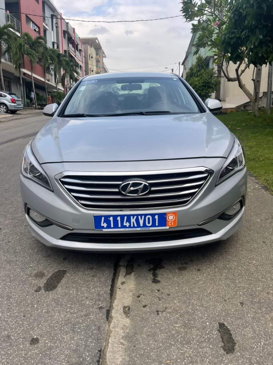 Hyundai sonata