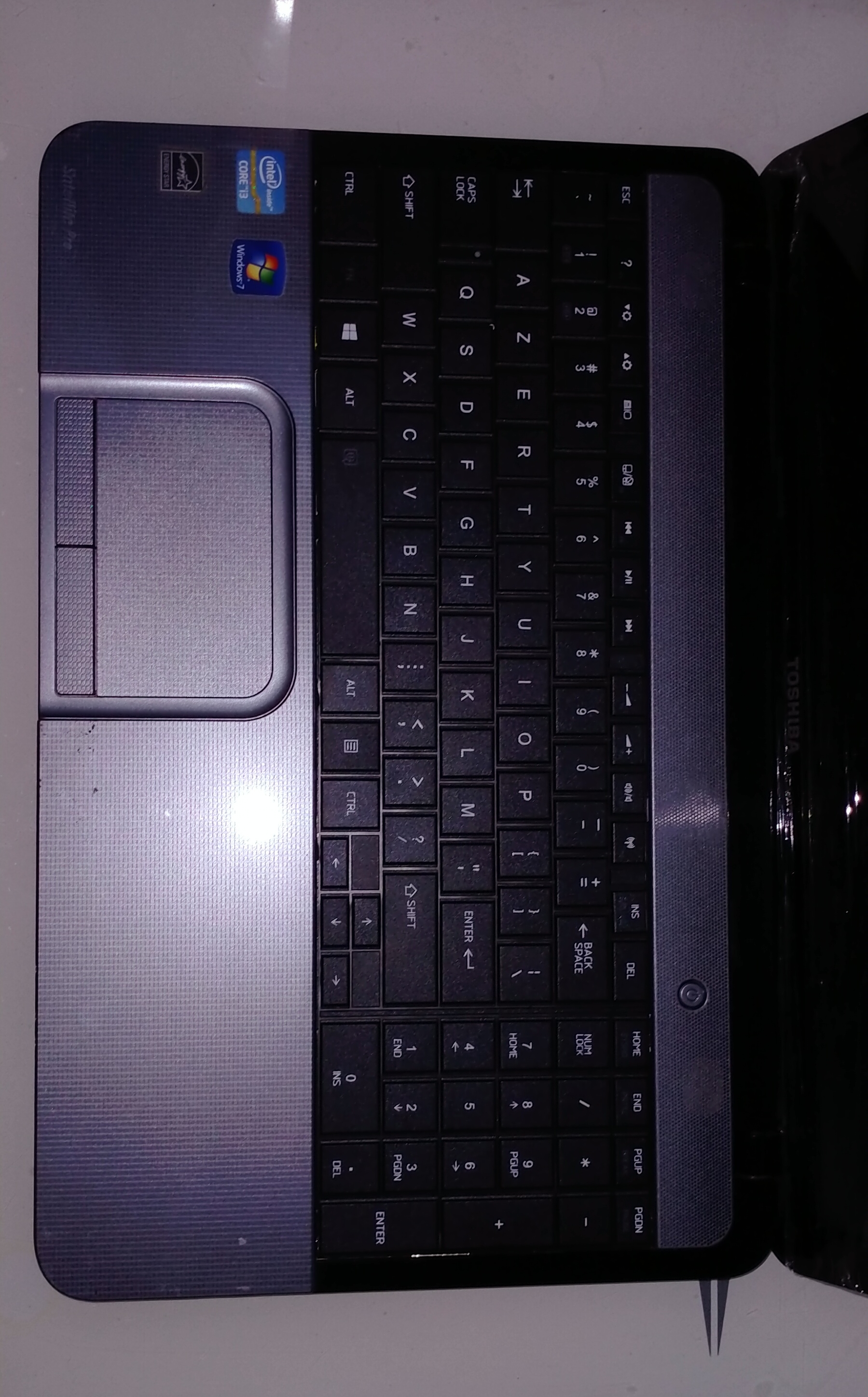 TOSHIBA Slim C850 TOSHIBA Slim C850