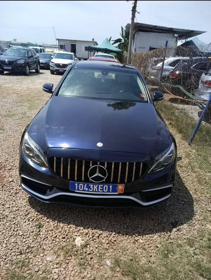 Mercedes C300 AMG 2016 EN VENTE Mercedes C300 AMG 2016 EN VENTE