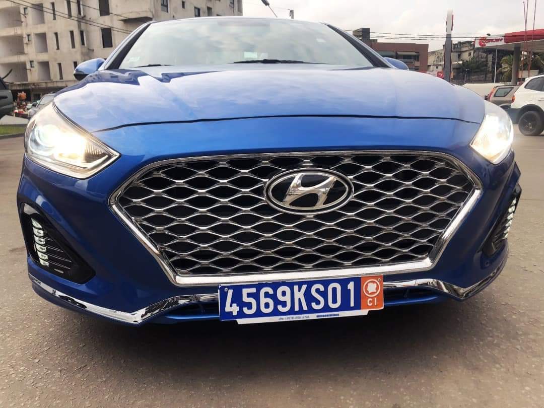 HYUNDAI SONATA ANNÉE 2018 EN VENTE HYUNDAI SONATA ANNÉE 2018 EN VENTE