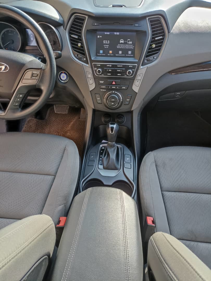 Hyundai santafé sport année 2018  EN VENTE