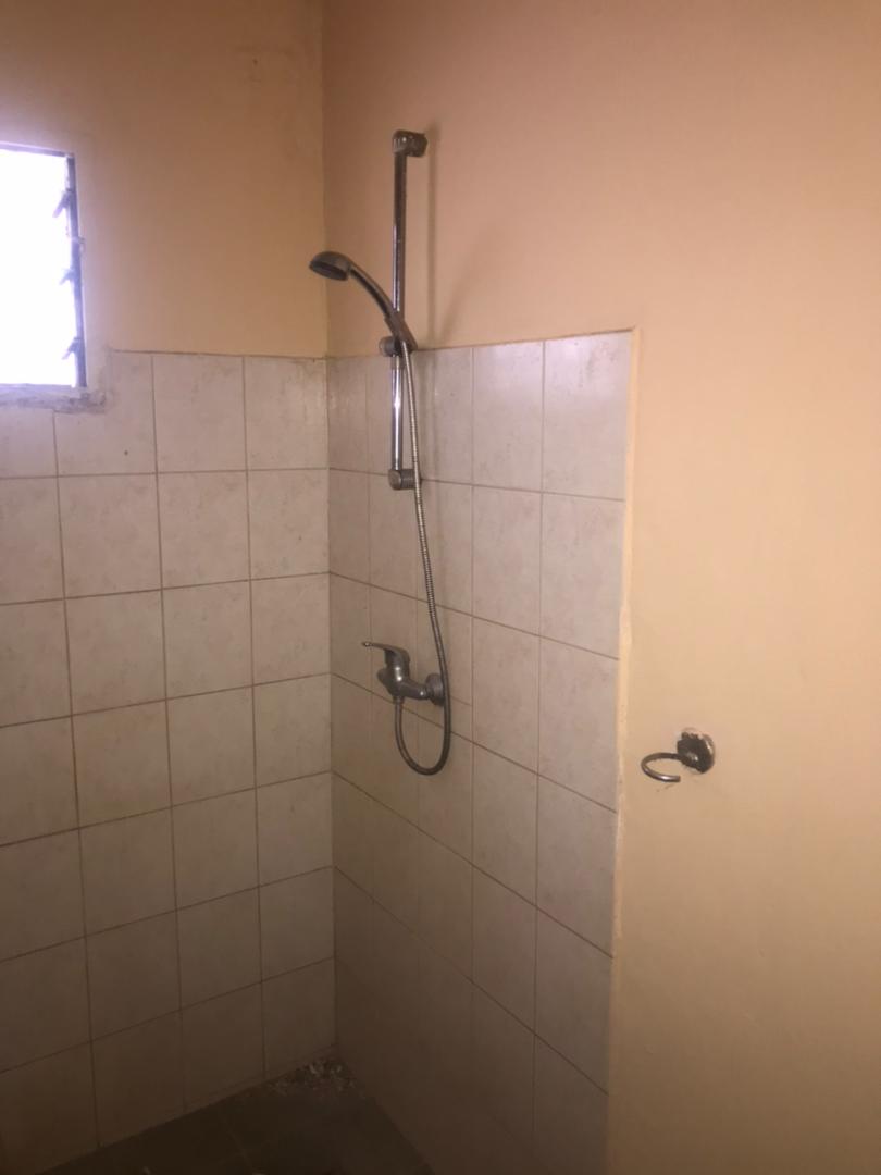 APPARTEMENT À LOUER YOFF