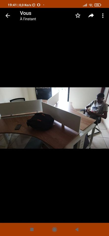 Station bureau Station bureau