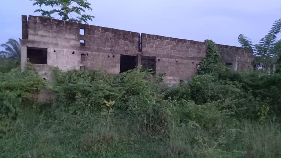 VILLAS INACHEVE EN VENTE VILLAS INACHEVE EN VENTE