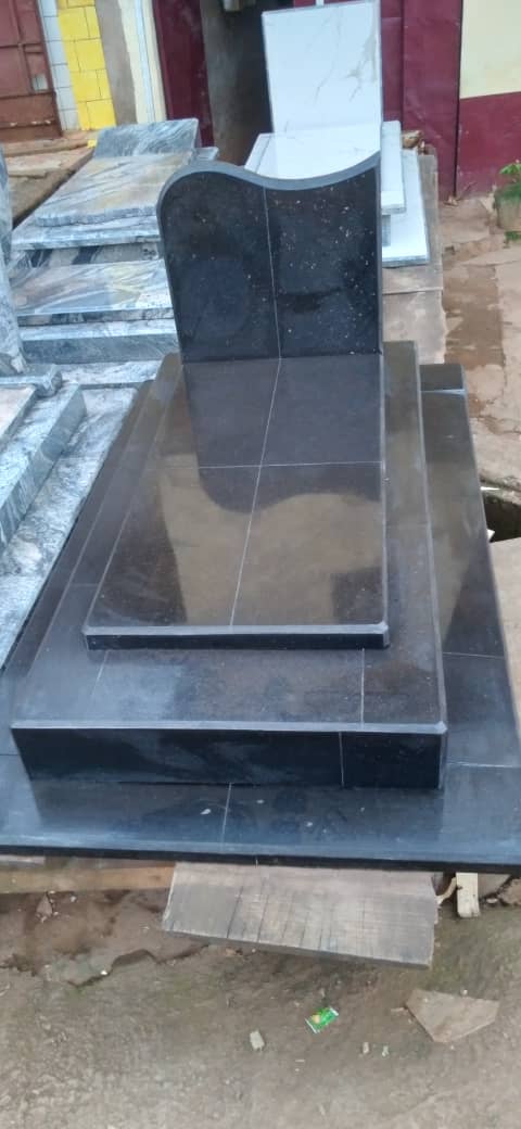 Pierretombaleaucameroun