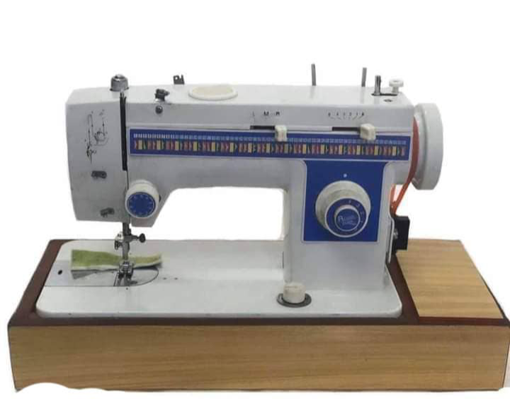 Machine a coudre singer