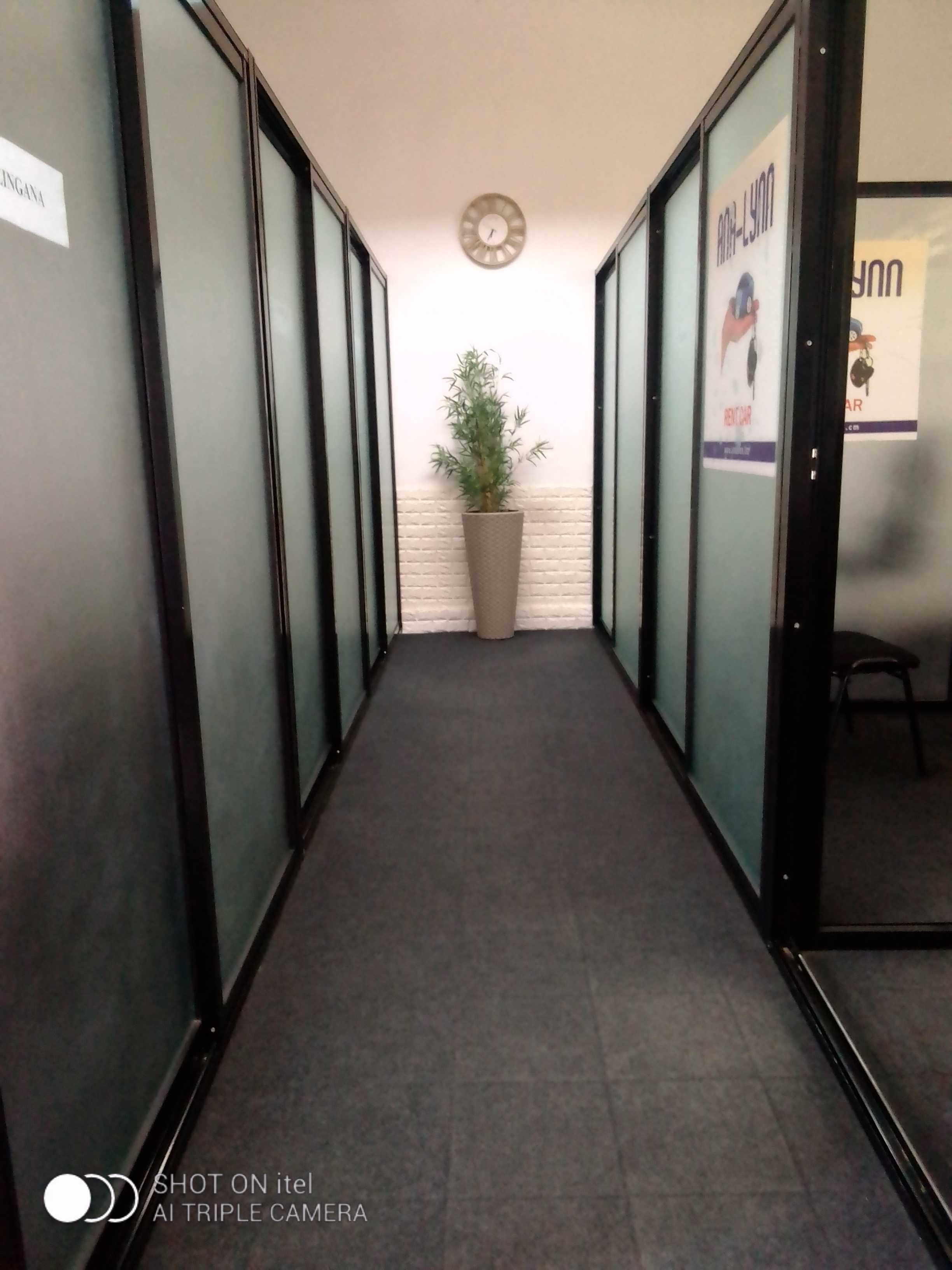 Coworking (bureaux meublés) Coworking (bureaux meublés)