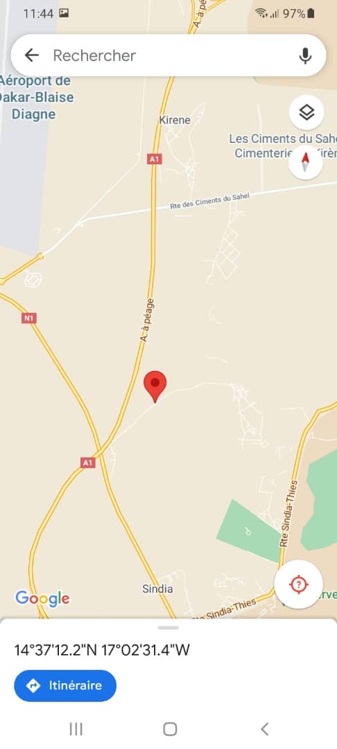 Terrain de 1 hectare délibération à vendre à Diass