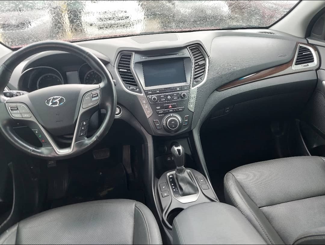 HYUNDAI SANTAFE 2015