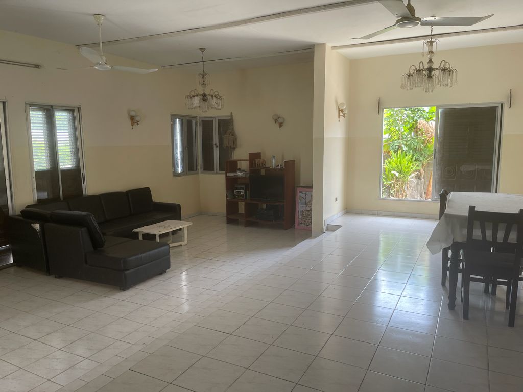 LOCATION DE MAGNIFIQUE VILLA À COTONOU LOCATION DE MAGNIFIQUE VILLA À COTONOU