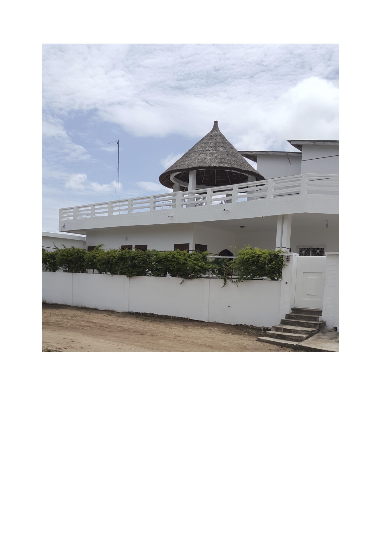 LOCATION DE MAGNIFIQUE VILLA À COTONOU LOCATION DE MAGNIFIQUE VILLA À COTONOU
