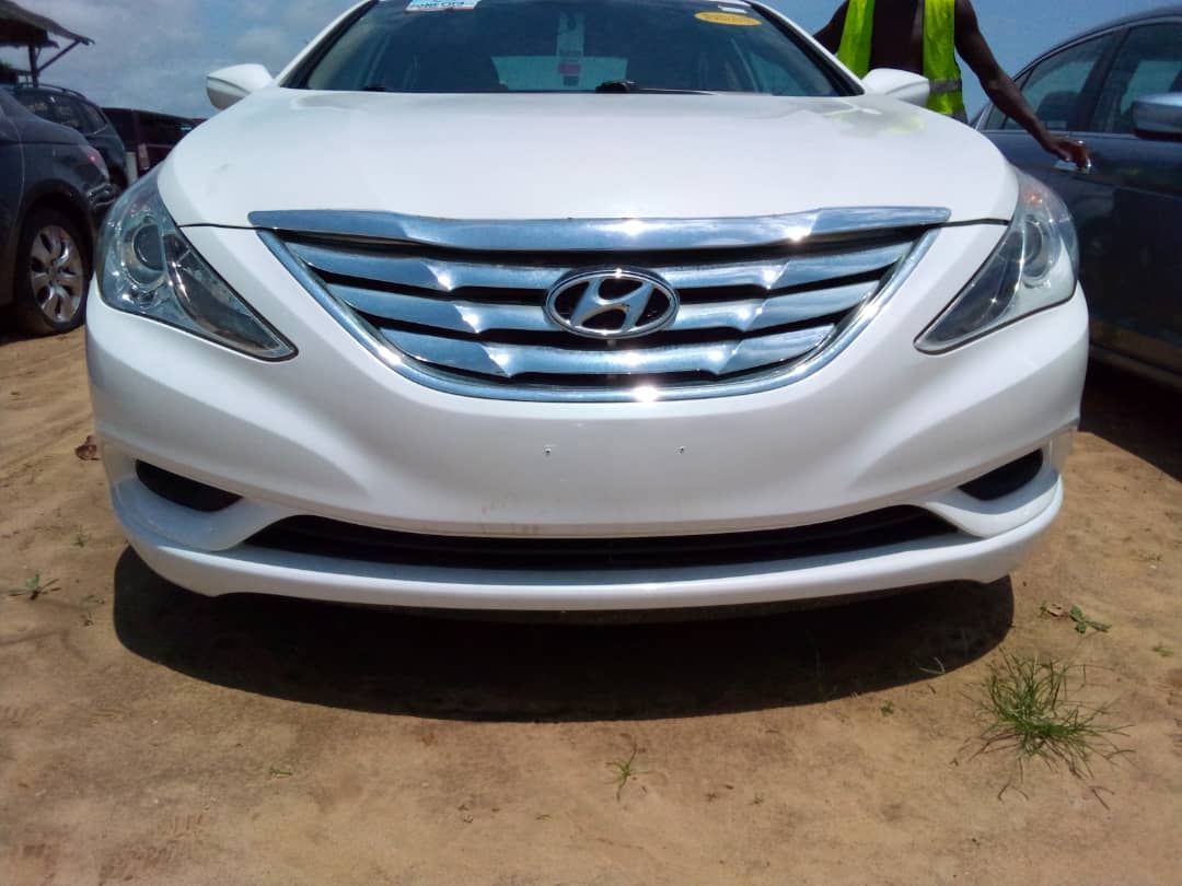 Hyundai Sonata Sport 2011
