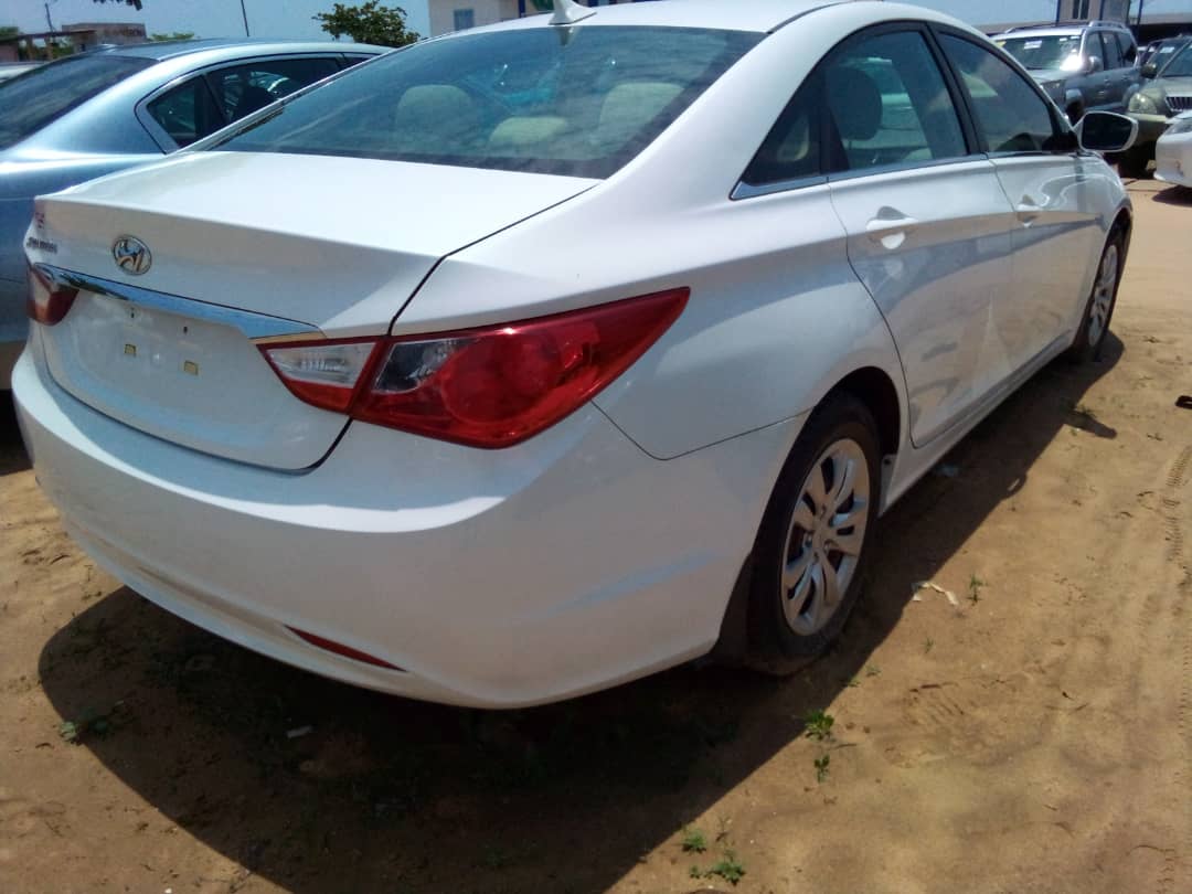 Hyundai Sonata Sport 2011
