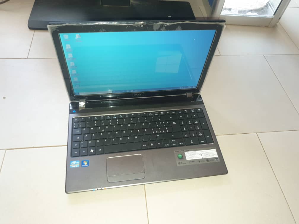 Acer core i3 Acer core i3