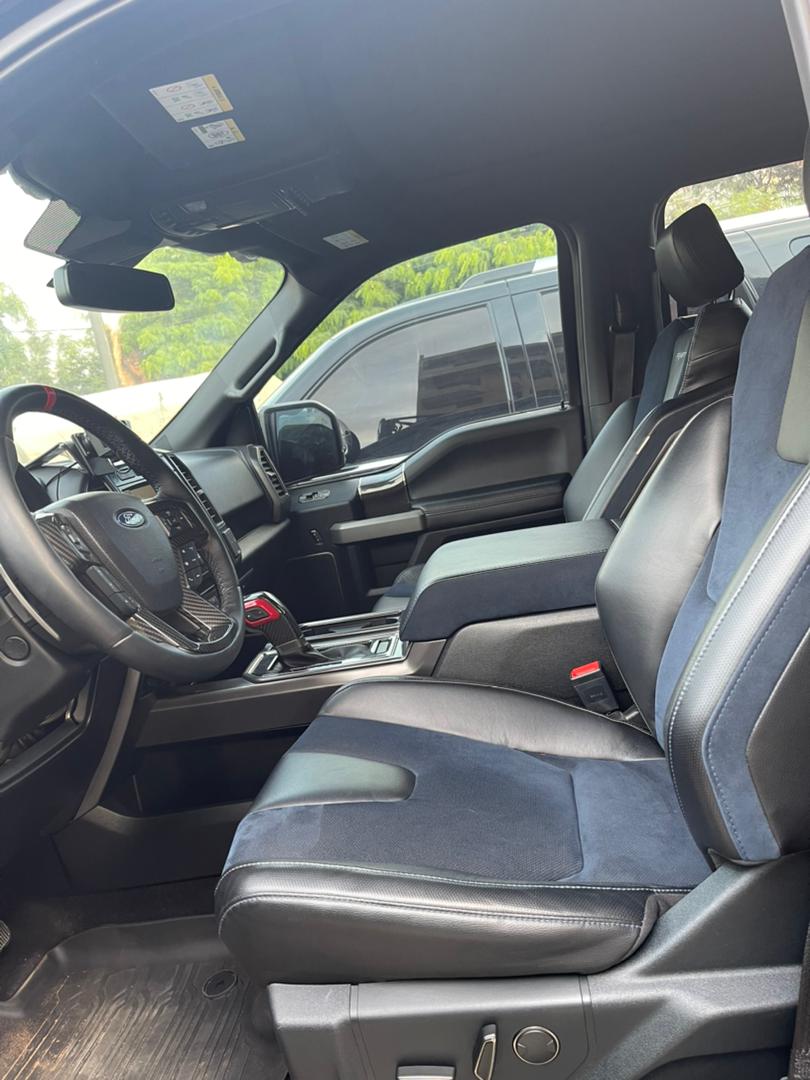 Ford F-150 Raptor V6