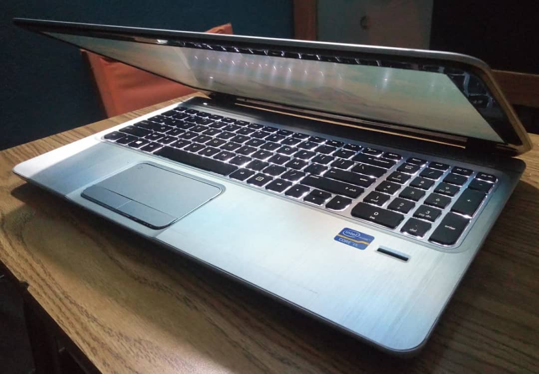 HP ENVY m6 Core i5
