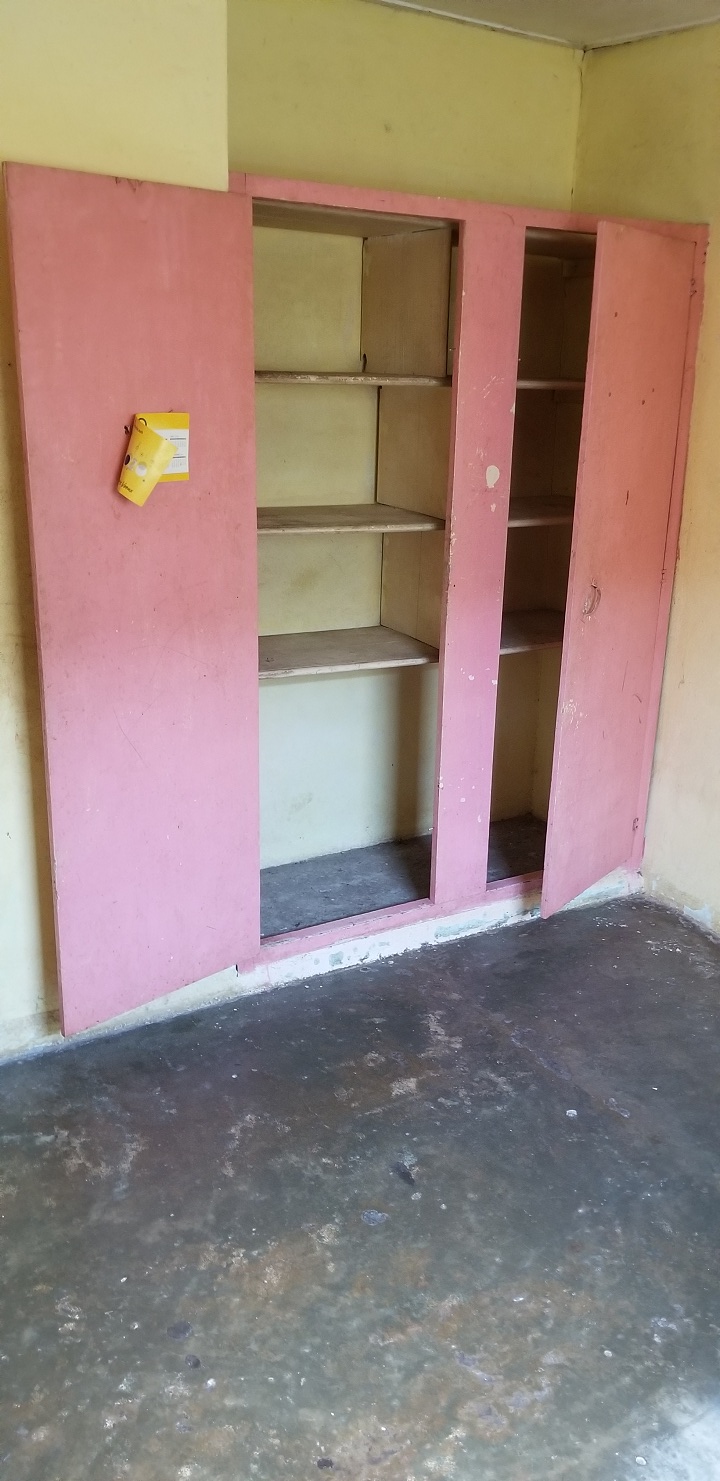 Villa Moderne de 3 Chambres à louer à Cité CICAM