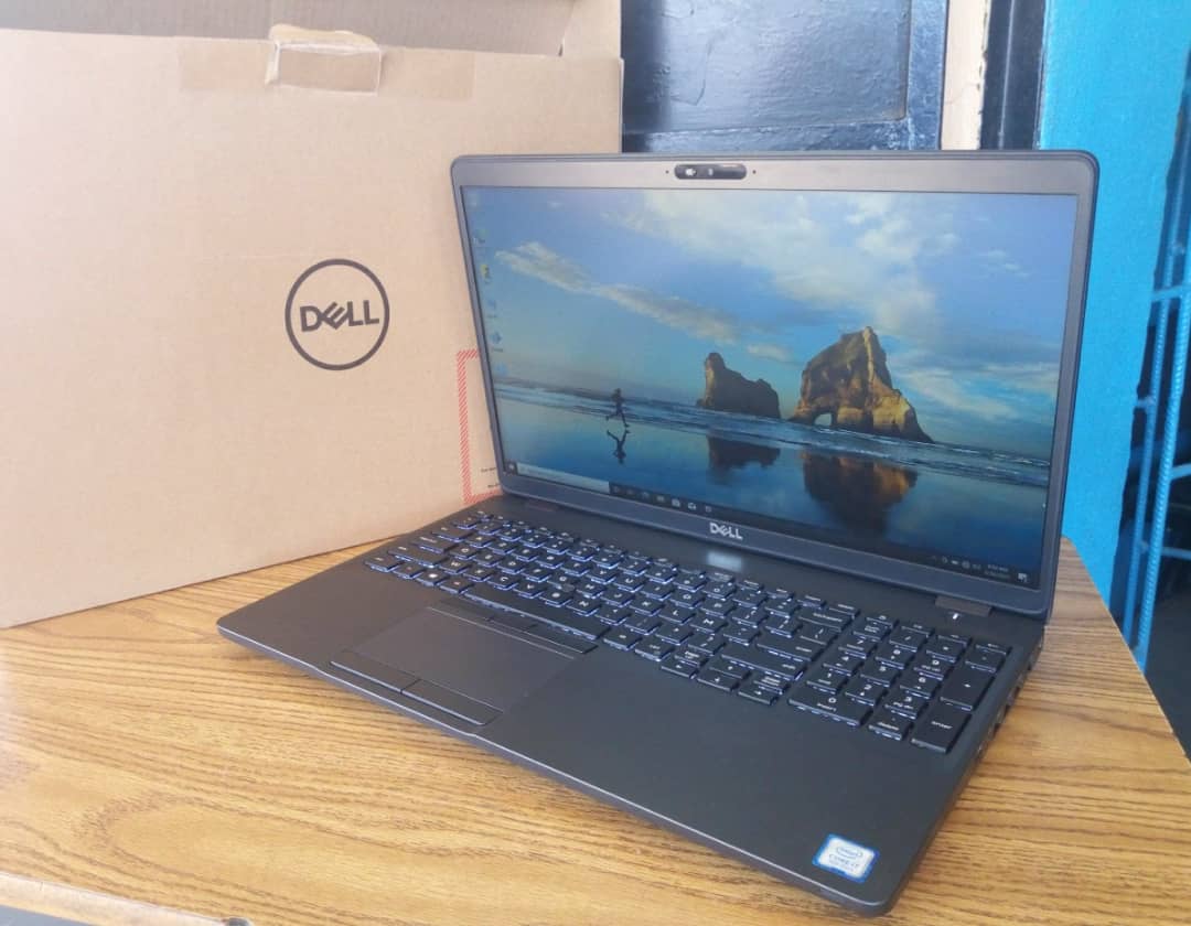 DELL PRECISION 3541 - Core i7 9ème génération