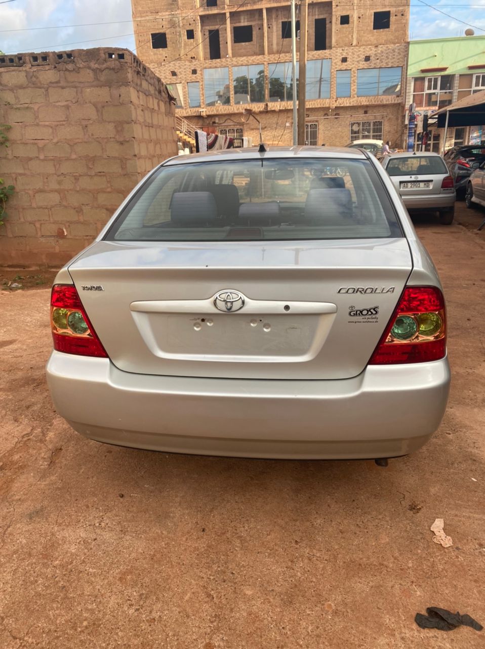Entreprise AKDR mali automobile vente achat location partenariat Toyota alpha 2005 très très propre moteur impeccable kilométrage faible 4 500 000 à discuter jusqu'à la plaque déjà provisoires troc possible contact 76326546/69777978