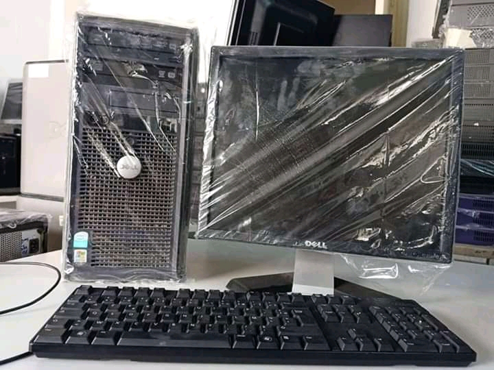 ORDINATEURS BUREAUX core i3