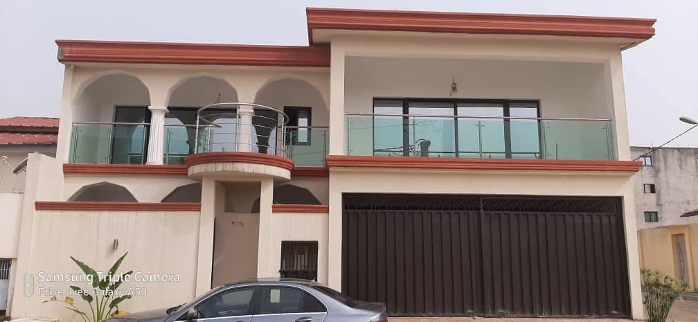 BELLE VILLA A LOUER A LA RIVIERA JULES VERNE