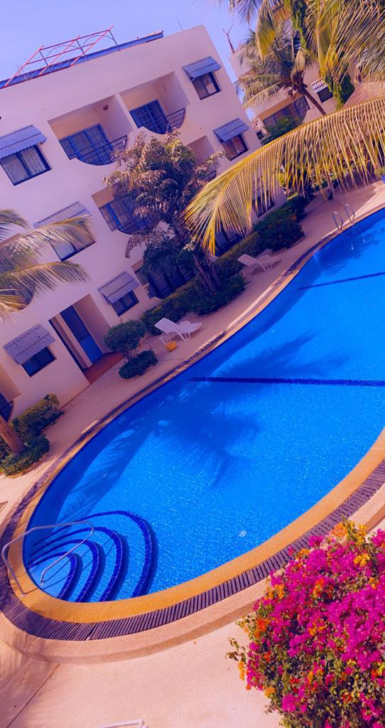 Studio meublée à louer à Saly