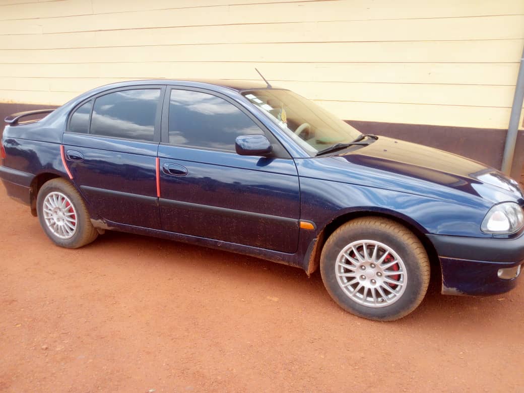 Toyota Avensis 2000 Toyota Avensis 2000