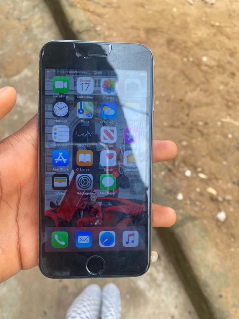 iPhone 6 second main iPhone 6 second main