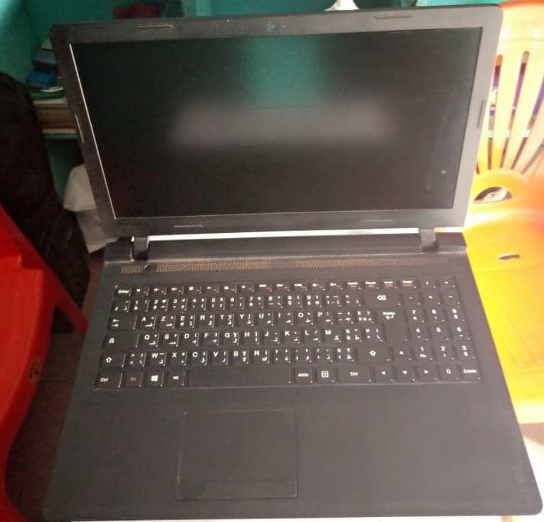 Lenovo IdeaPad dual core 5gb 500gb très très propre vendu avec reçu et garantie