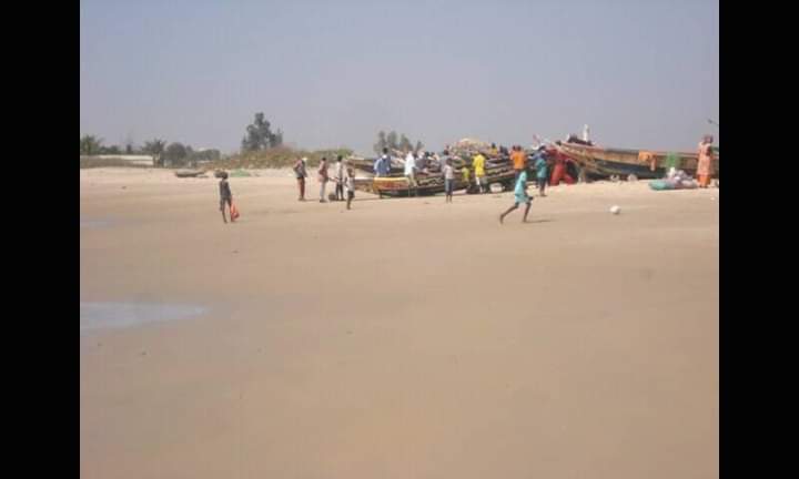 TERRAIN YENE/MER DAKAR SÉNÉGAL SUPERFICIE 2 ha 25 ca 22 ares = 21 274 m2.