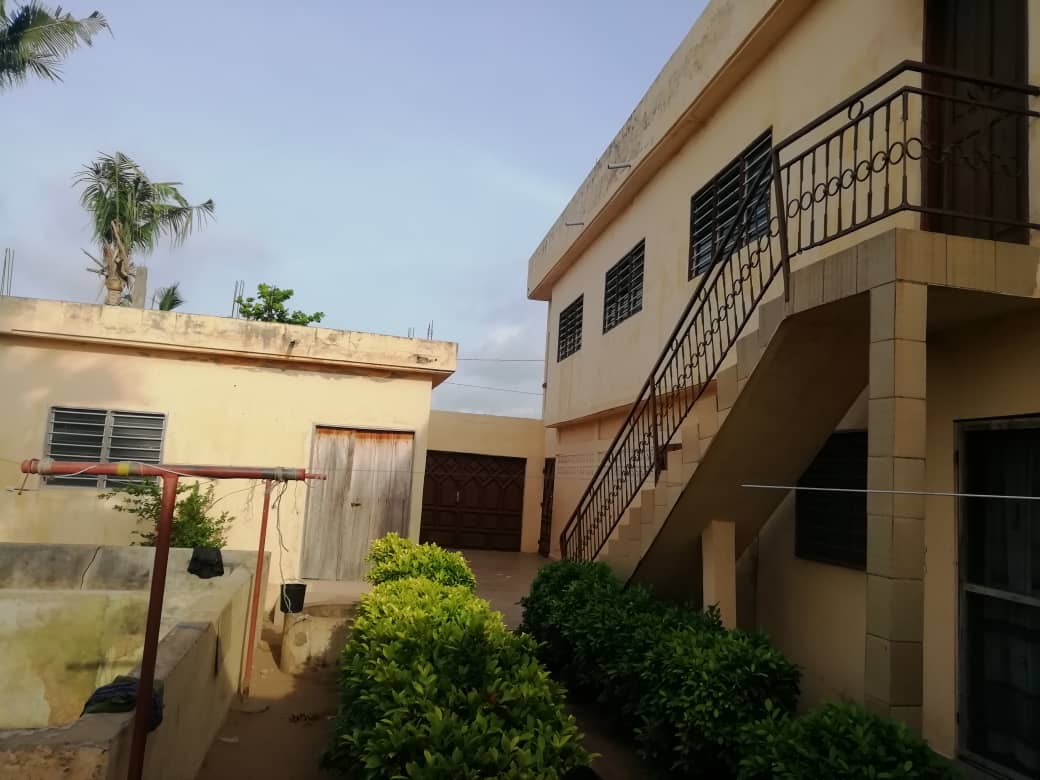villa a vendre a baguida non loin du marché villa a vendre a baguida non loin du marché