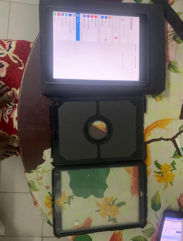 iPad air 1 quasi neuf