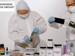 laboratoire laroche xavier center billets noirs verts ....