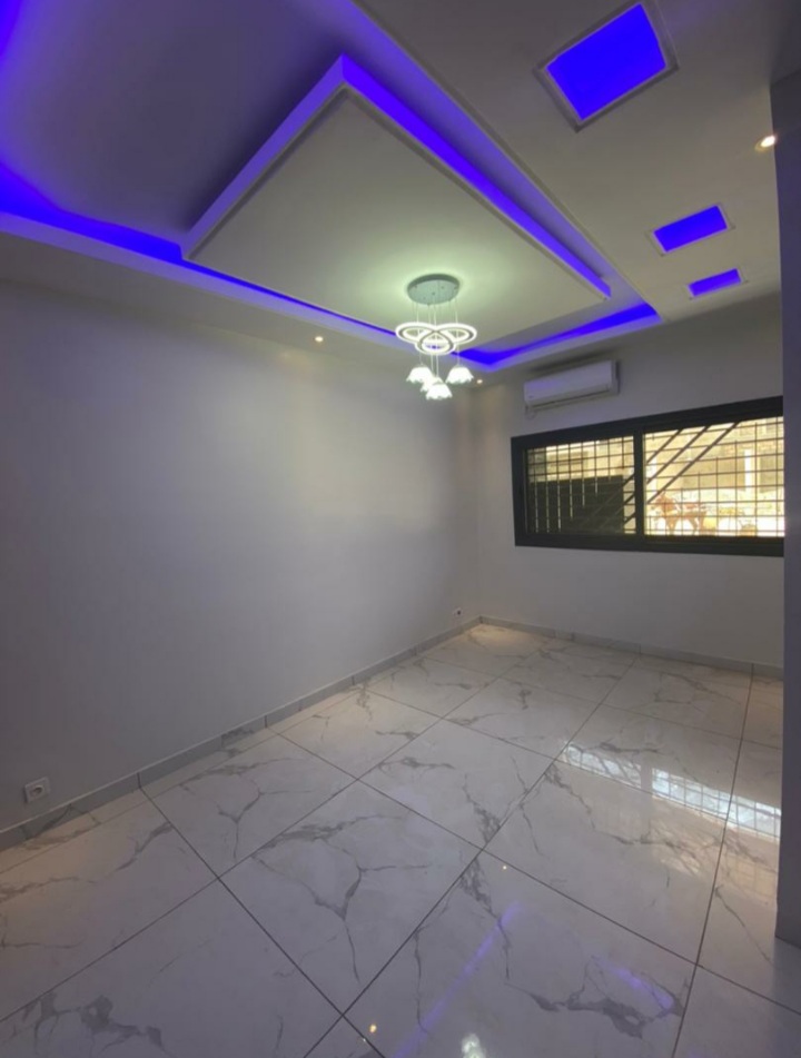 Appartement de 3 chambres salon à louer Ngor Almadies