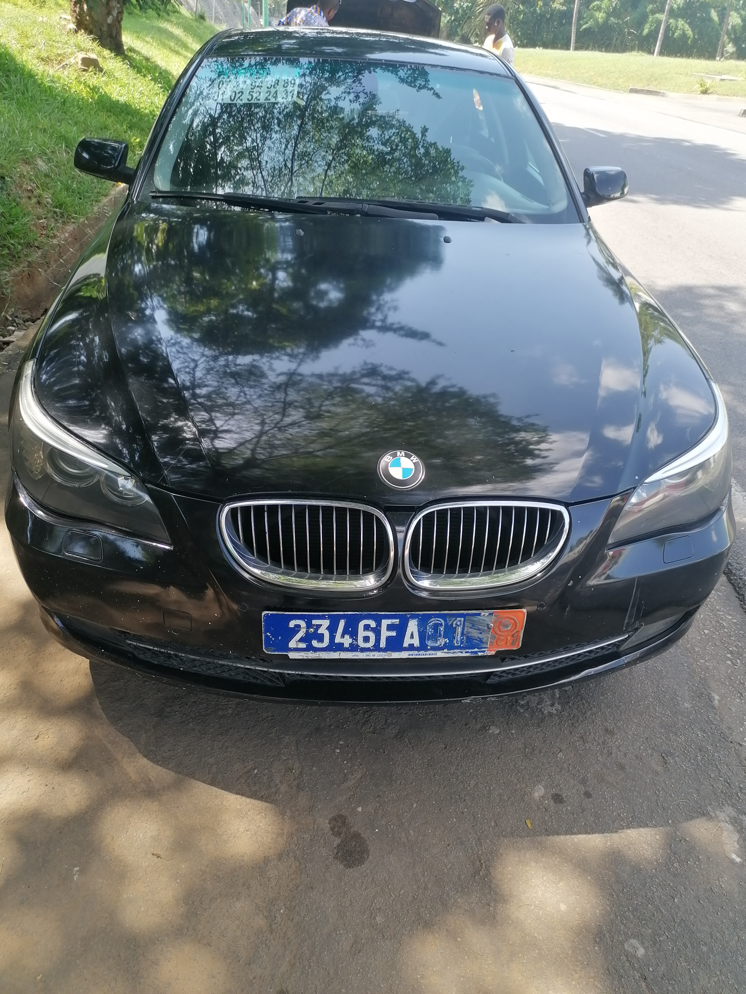 BMW E90 ESSENCE BOÎTE AUTOMATIQUE CLIMATISATION D ORIGINE