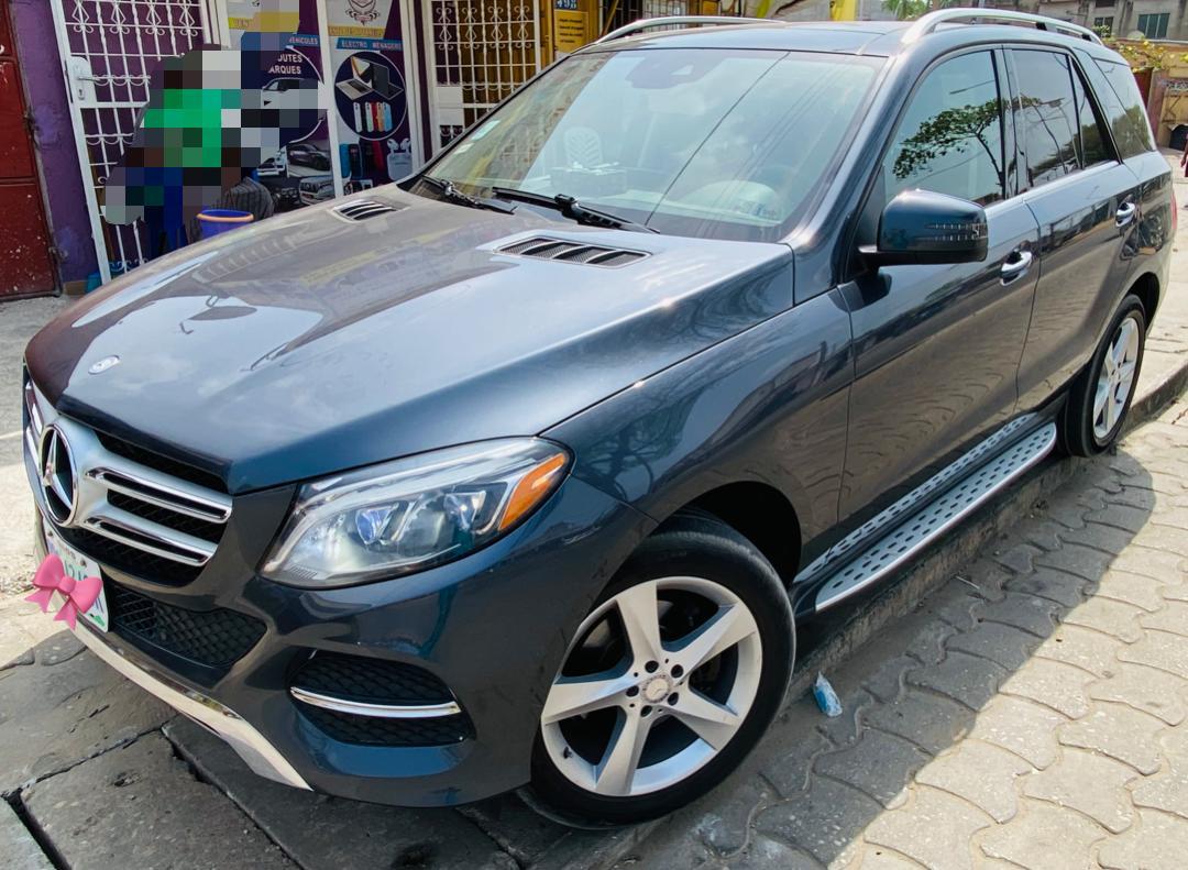 Mercedes GLE 350 ~ 4MATIC Mercedes GLE 350 ~ 4MATIC
